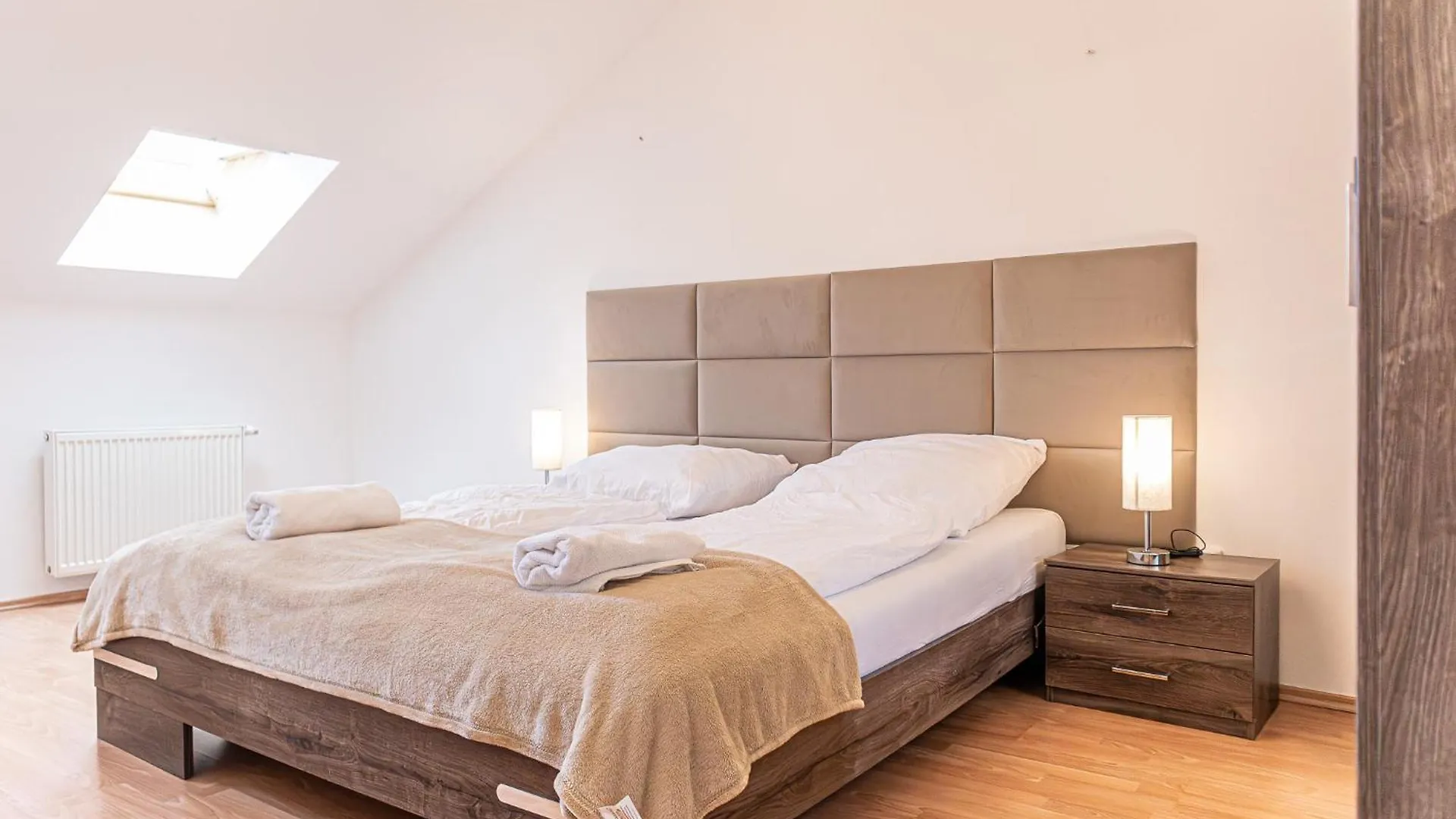 Spacious 2Br Apt Great Location - Near Schoenbrunn Wiedeń