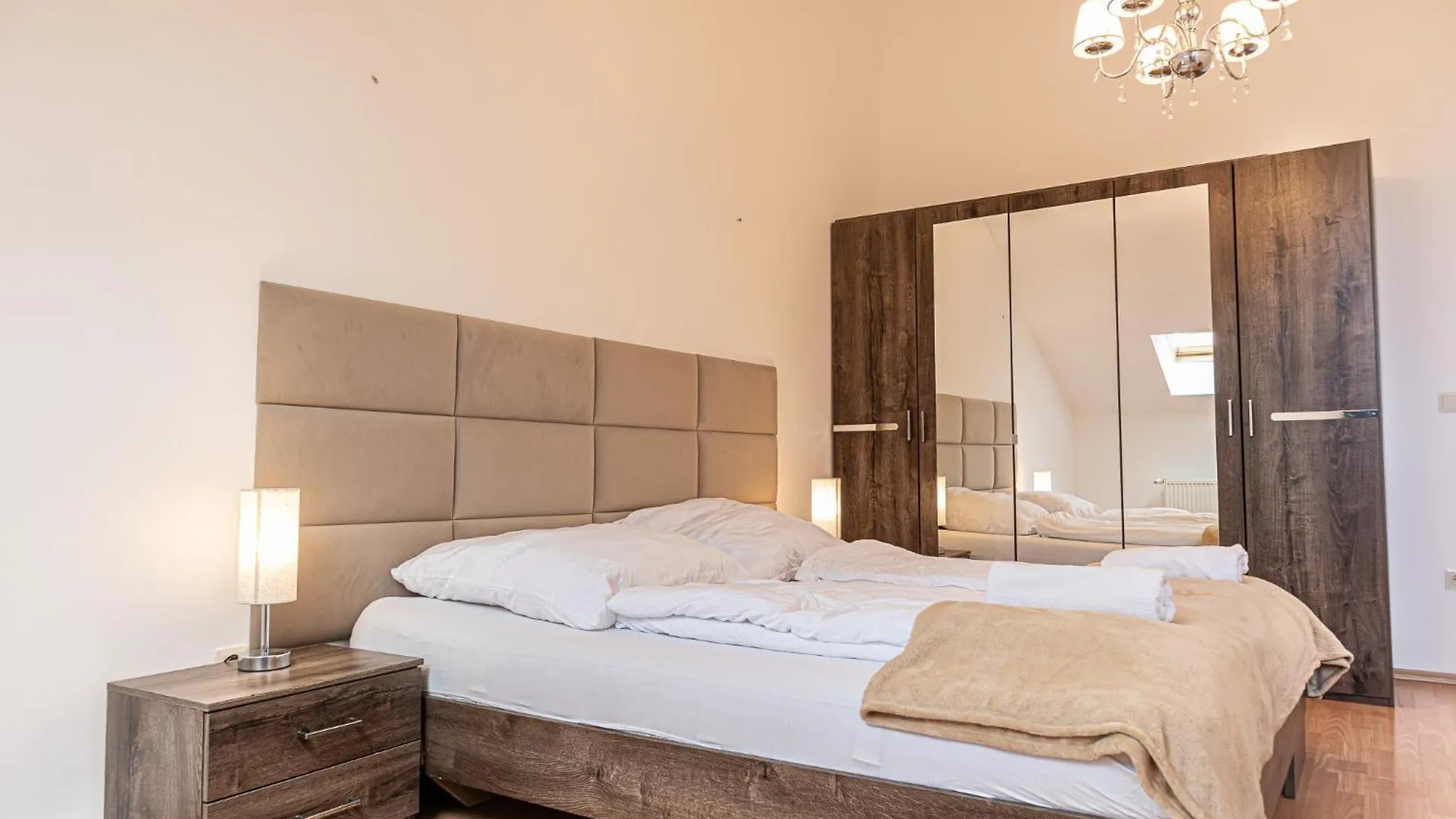 Apartment Spacious 2Br Apt Great Location - Near Schoenbrunn Vienna